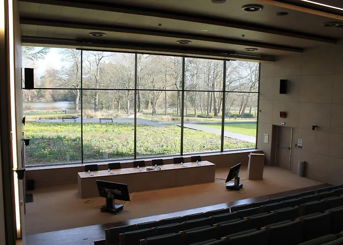 Maubreuil Séminaires Hotel 3*